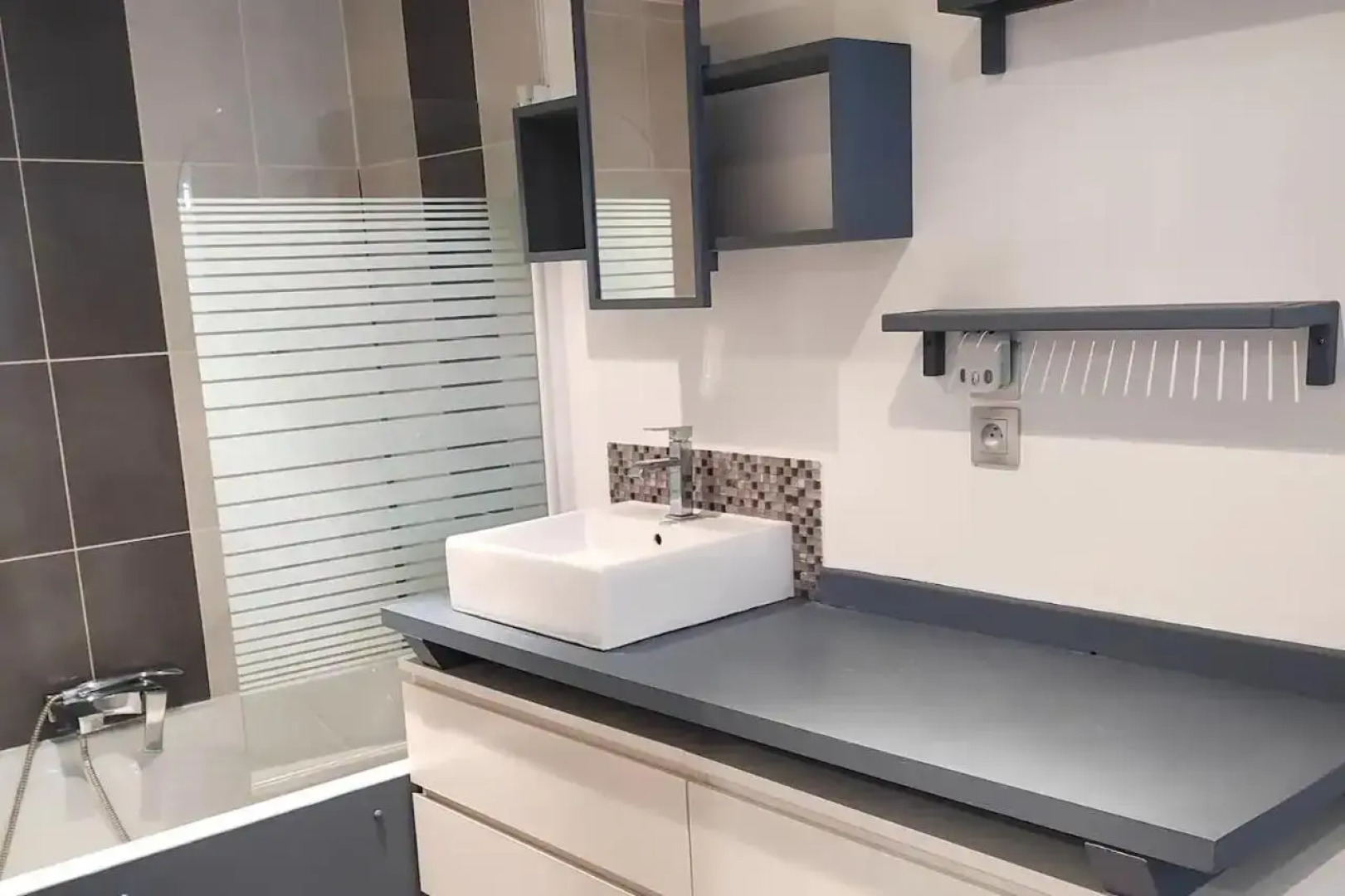 Maison 2 chambres proche du centre et de la mer