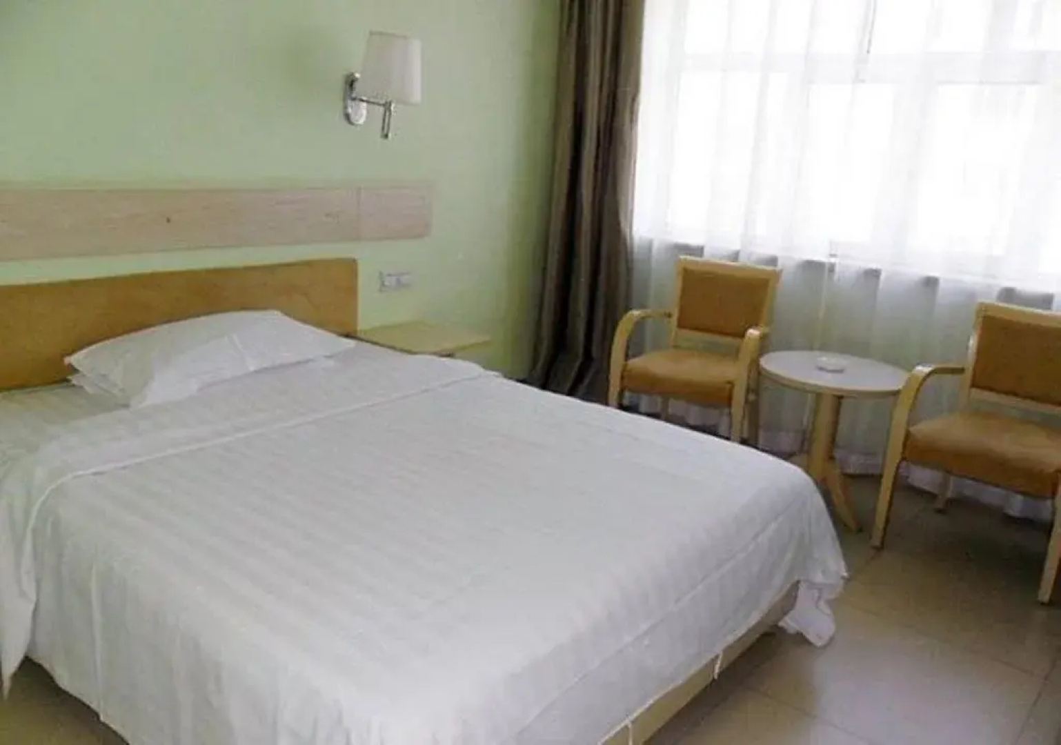Urumqi Wenyuan Hotel