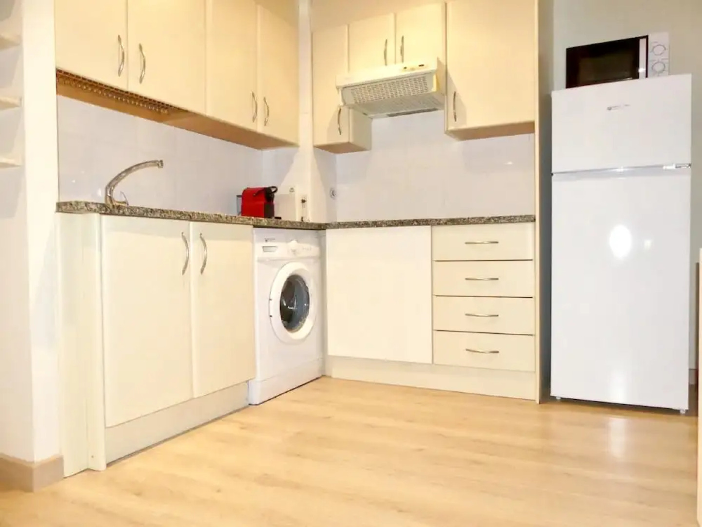 Apartment With one Bedroom in Vic, With Wifi - Near the Beach