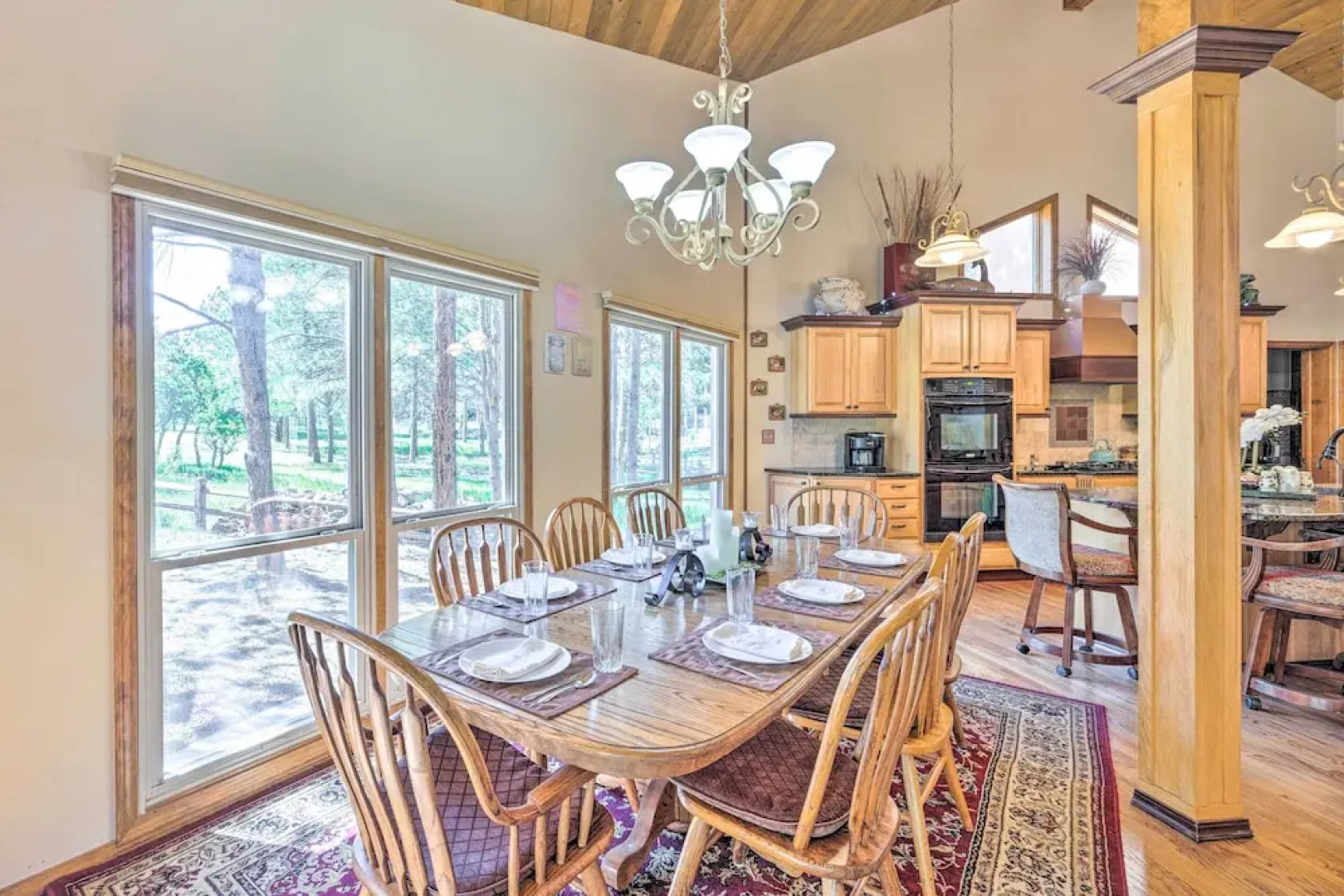 Serene Monument Sanctuary w/ Patio & Fire Pit!