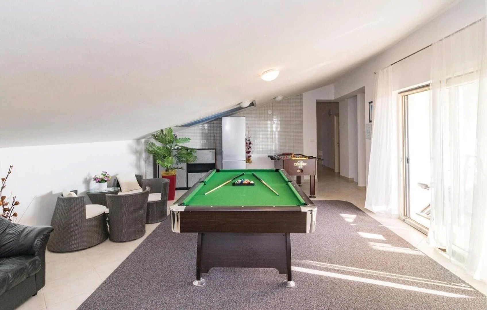 Awesome Home in Vodnjan With Wifi and 6 Bedrooms