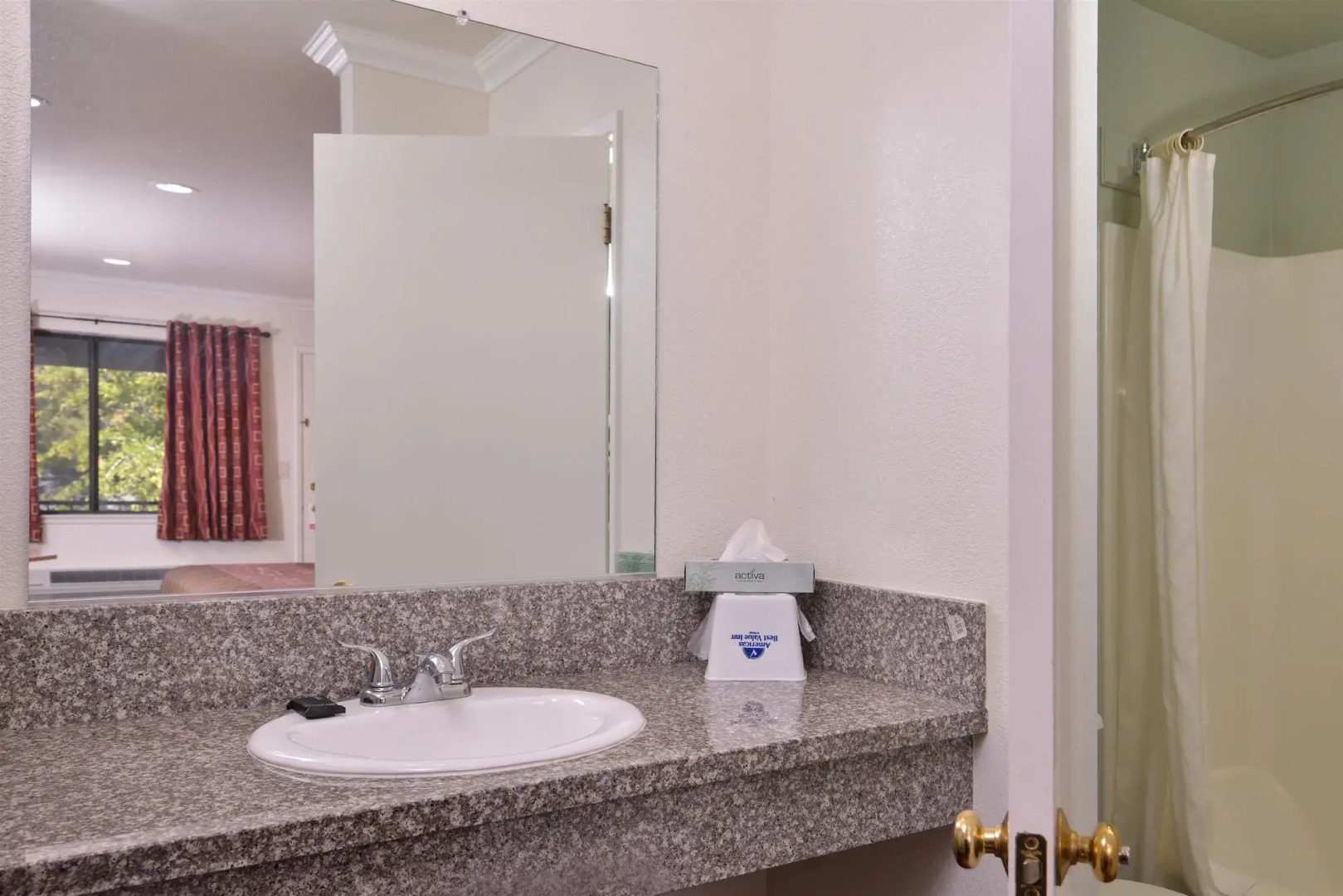 Americas Best Value Inn & Suites Clearlake Wine Country