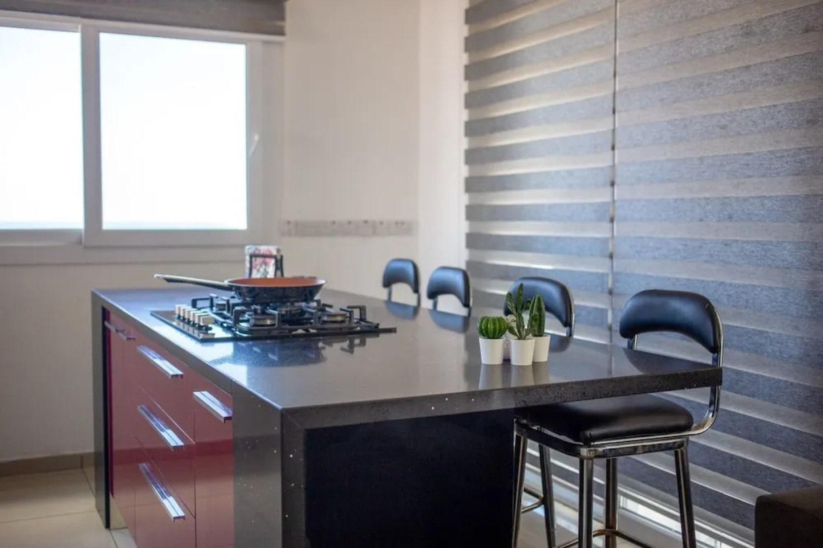 Immaculate 2-bed Penthouse in Kyrenia