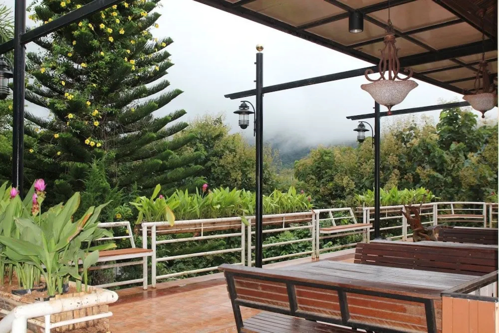 Loesloei Garden Resort Phurua