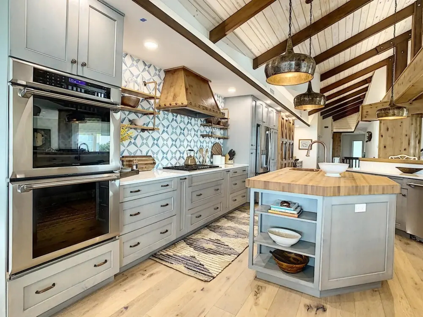 Enjoy the Best Time of the Year in Florida at Redfish Dance Riverfront Pool Home With Dock - 6958t