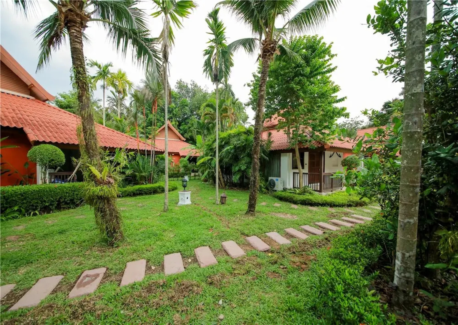 Dasein Chalong Bay Hotel