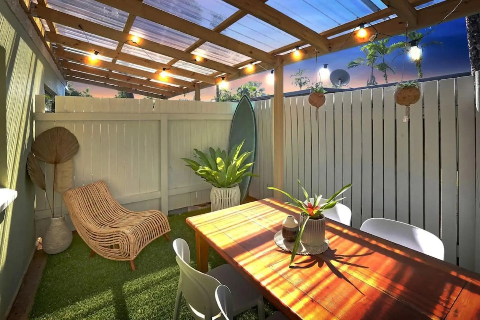 Tropicana Hideaway