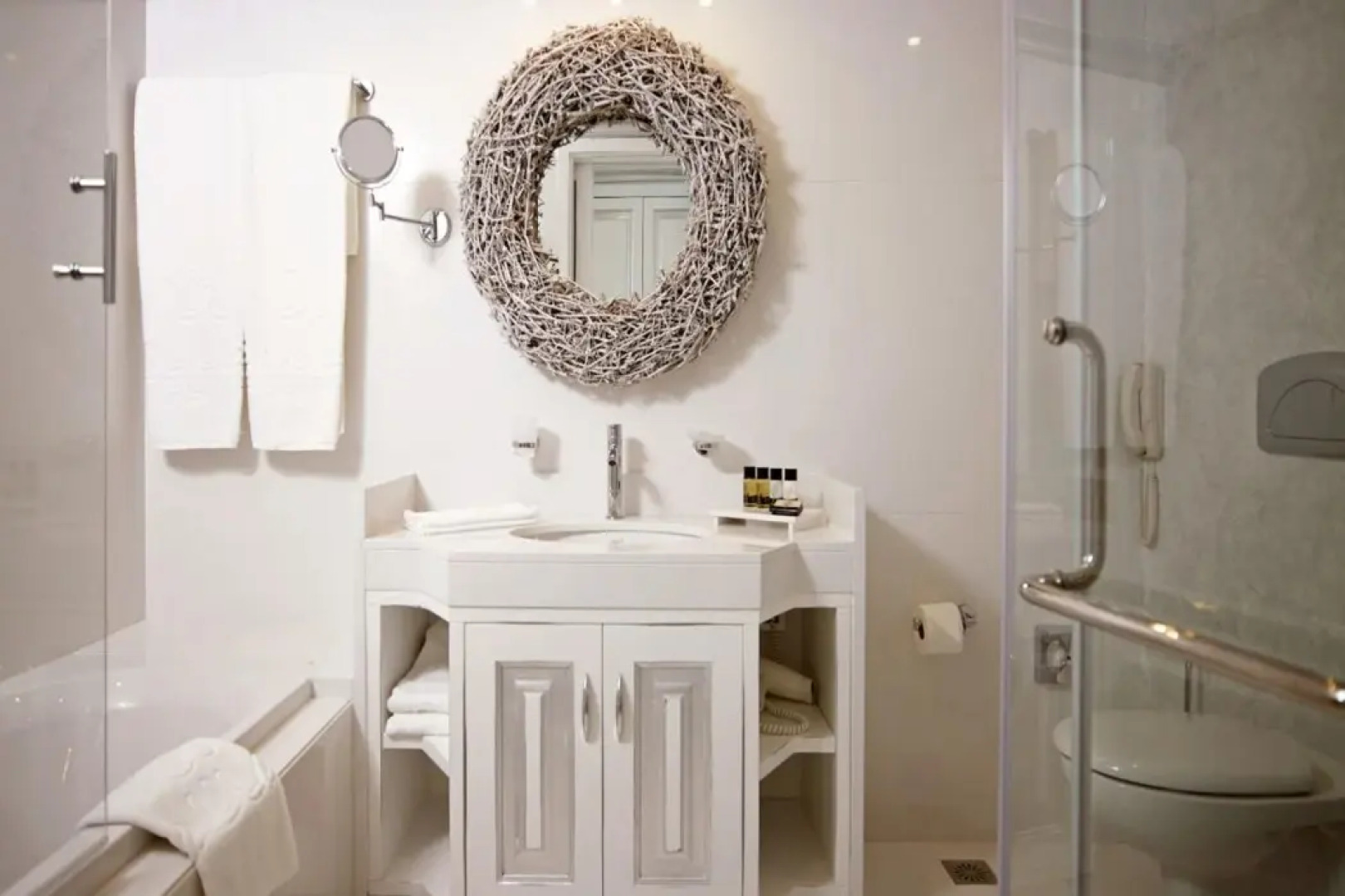 Отель Mitsis Alexander the Great