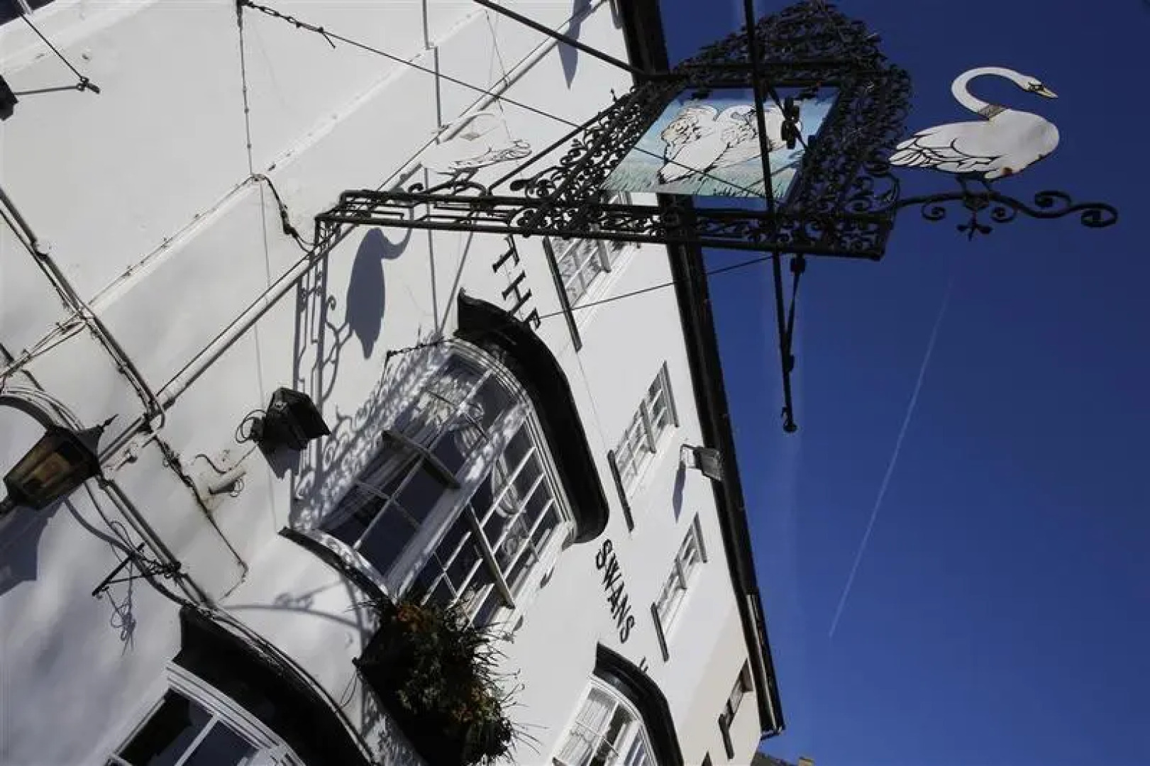 Best Western Three Swans Hotel