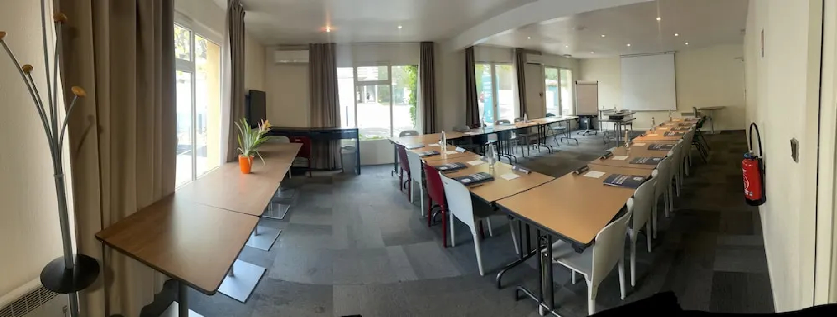 Hotel Restaurant Campanile Montpellier Ouest - Saint-Jean-De-Vedas