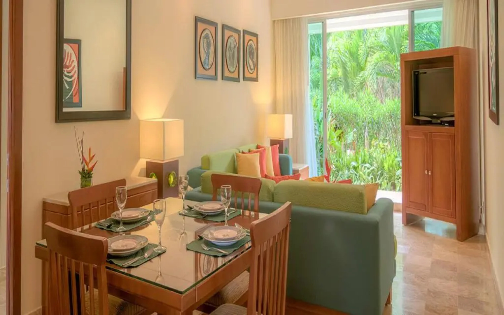 Suites at Mayan Palace Vidanta Resort Riviera Maya