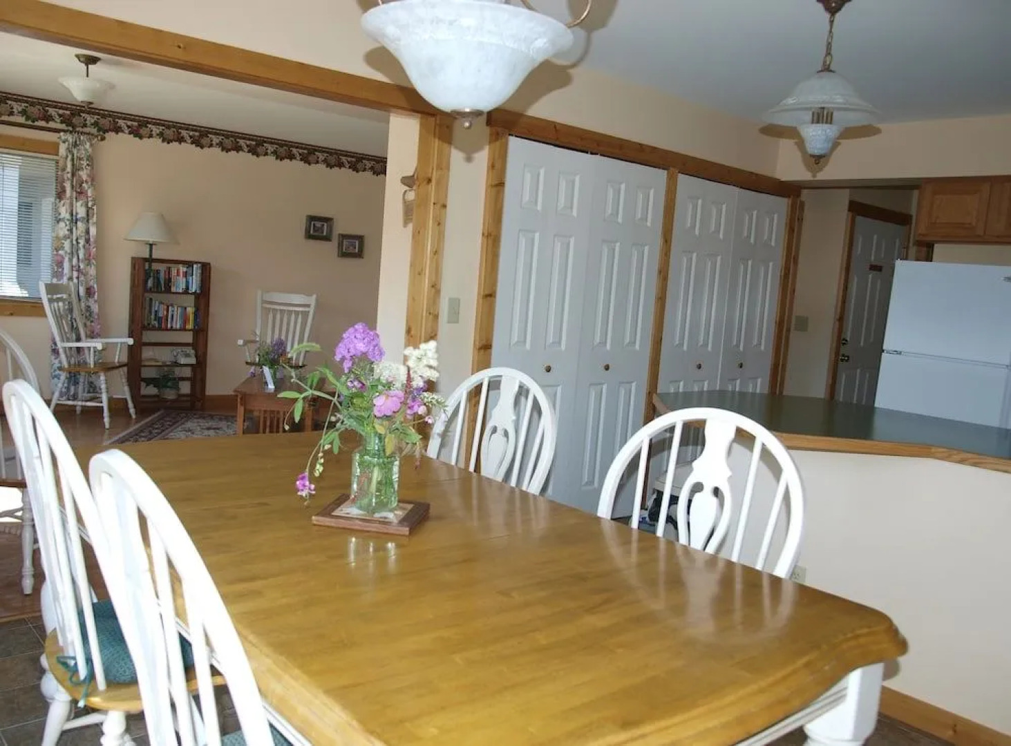 Yellowstone Basin Inn