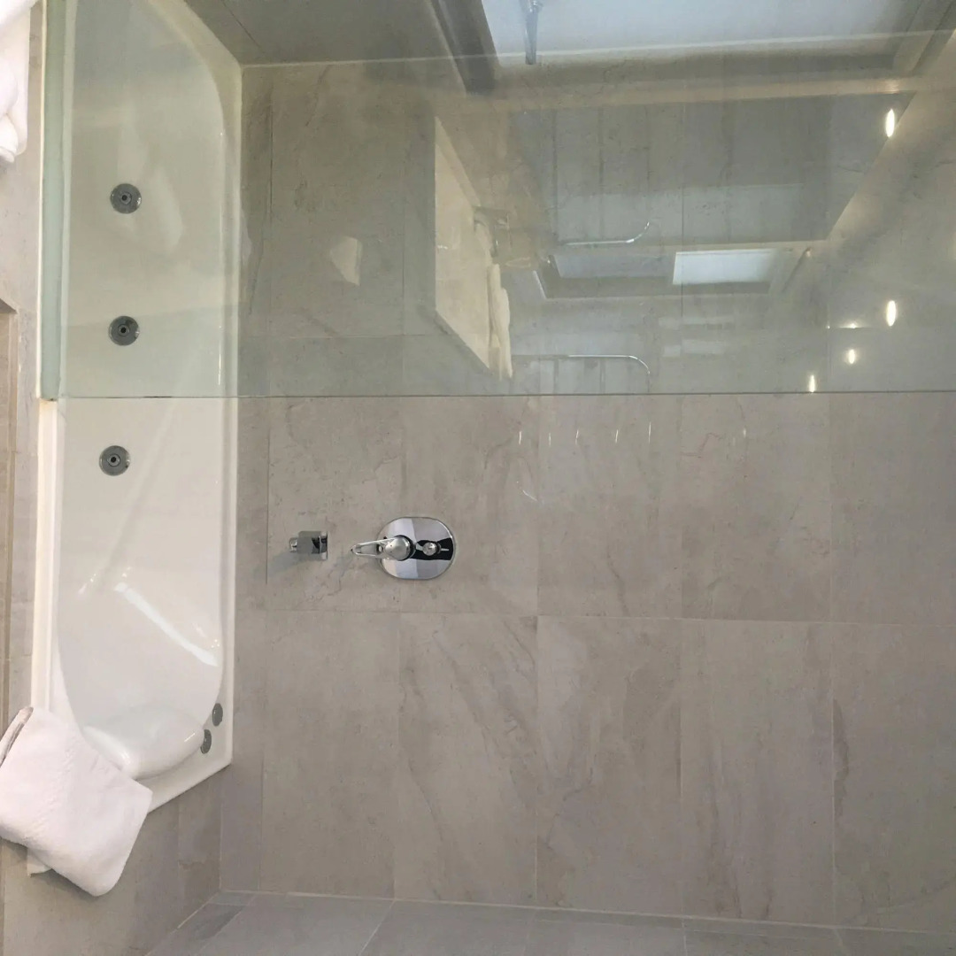 Points South By The Sea