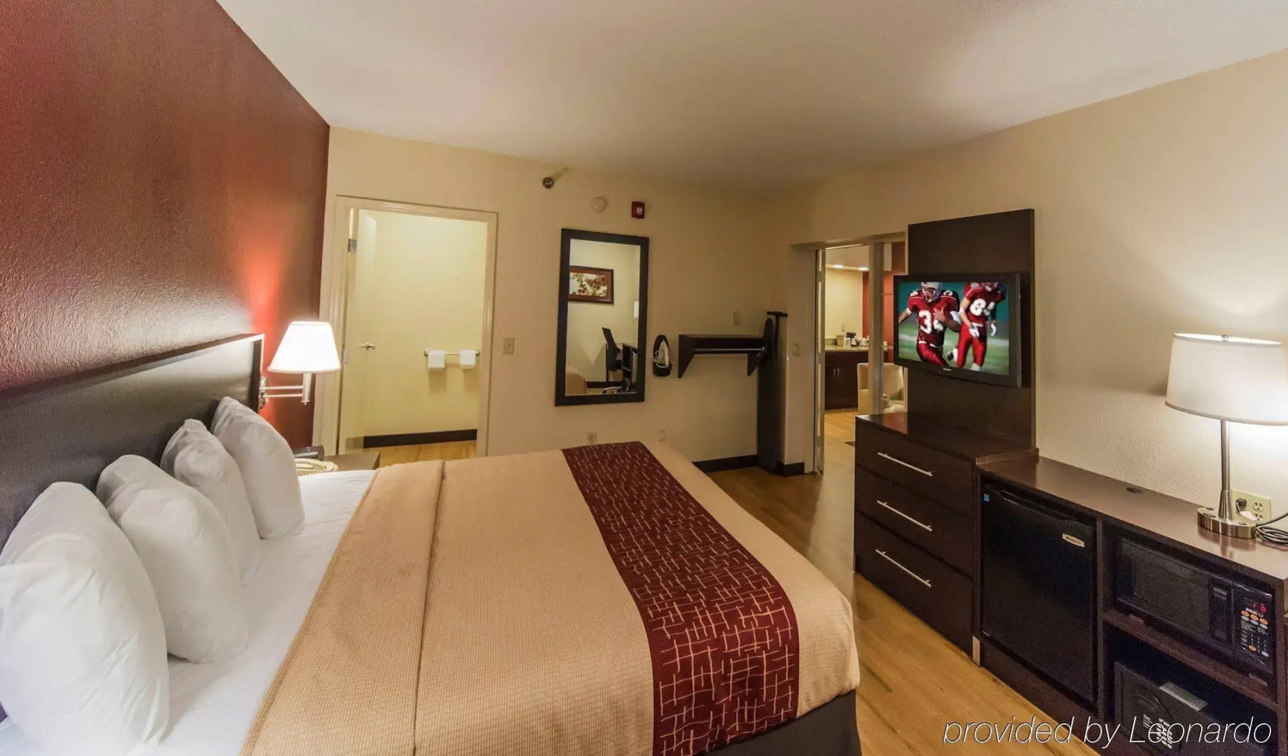 Red Roof Inn PLUS+ Raleigh Downtown – NCSU/Conv Center