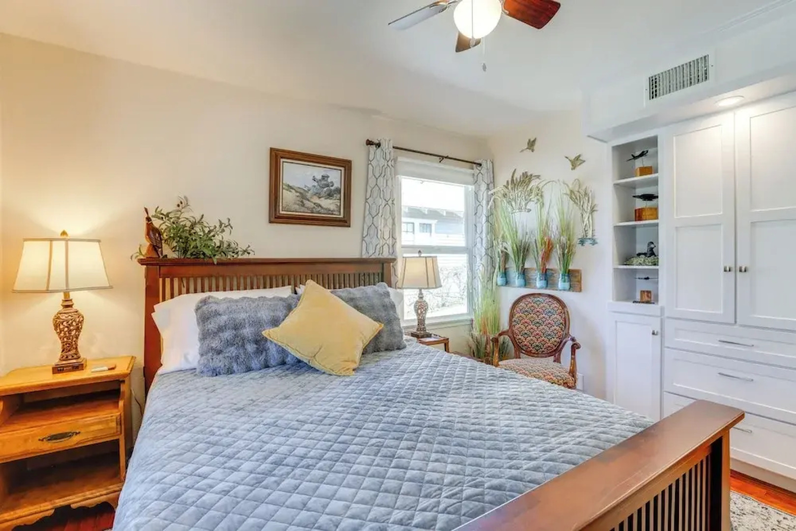 Walk to Downtown Atascadero: Cottage w/ Sunroom!