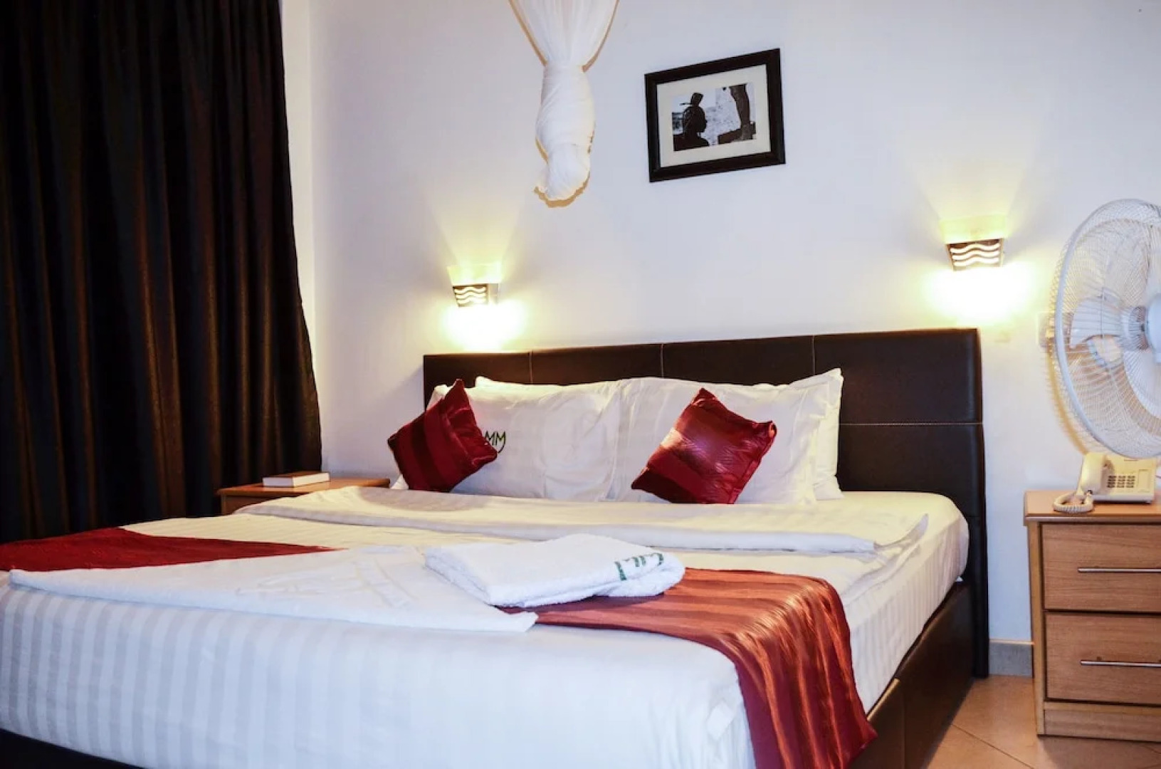 Wash and Wills Hotel