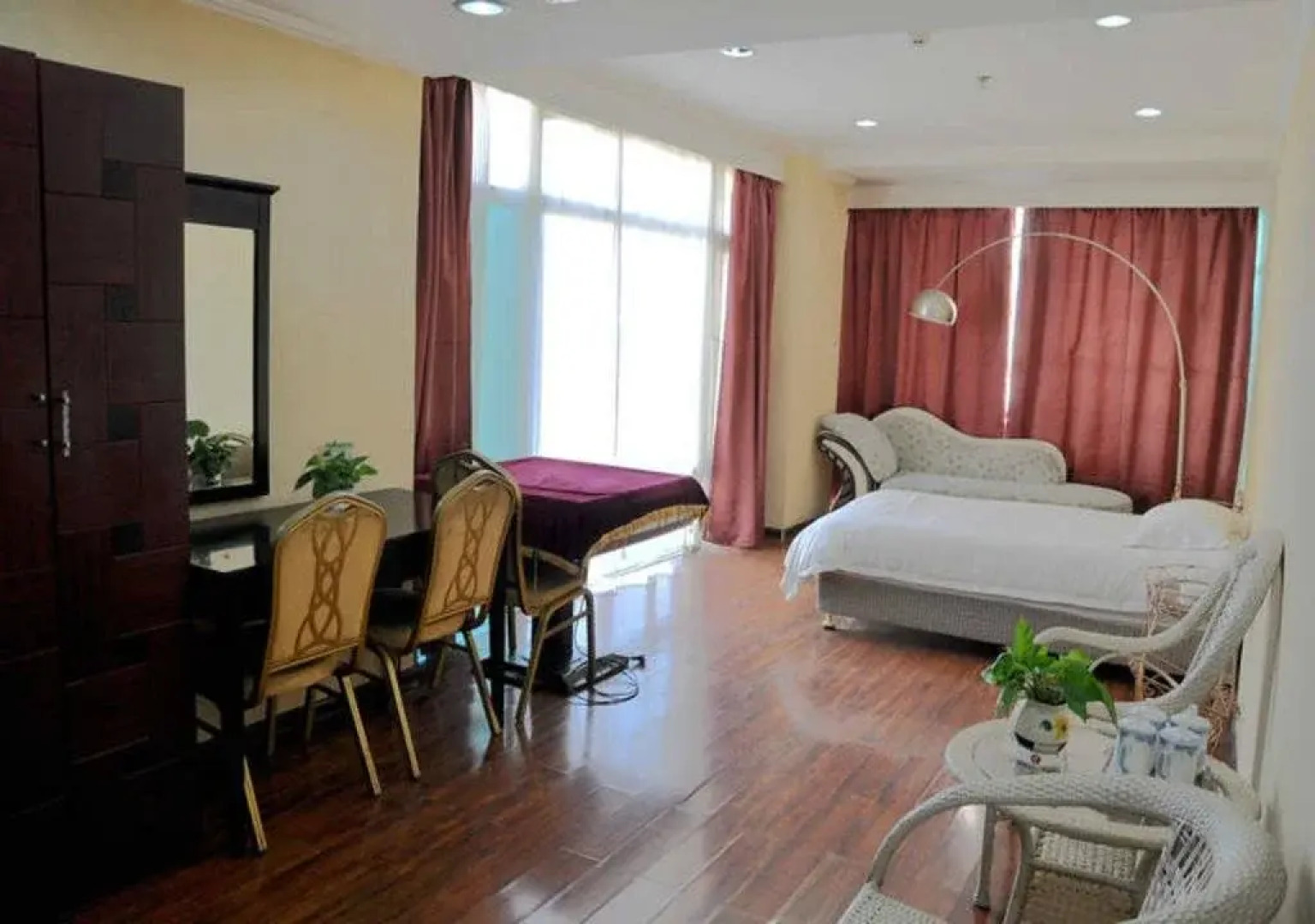 Yinchuan Zhengyang Fast Hotel West Jiefang Street Branch