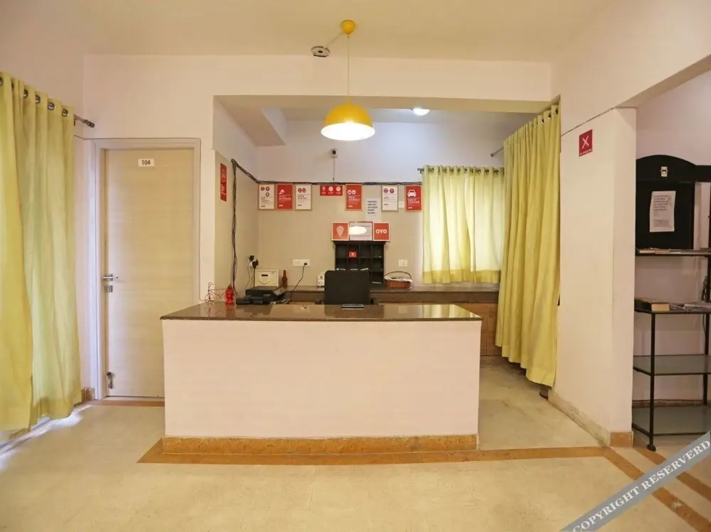 OYO Flagship Noida Golf Course