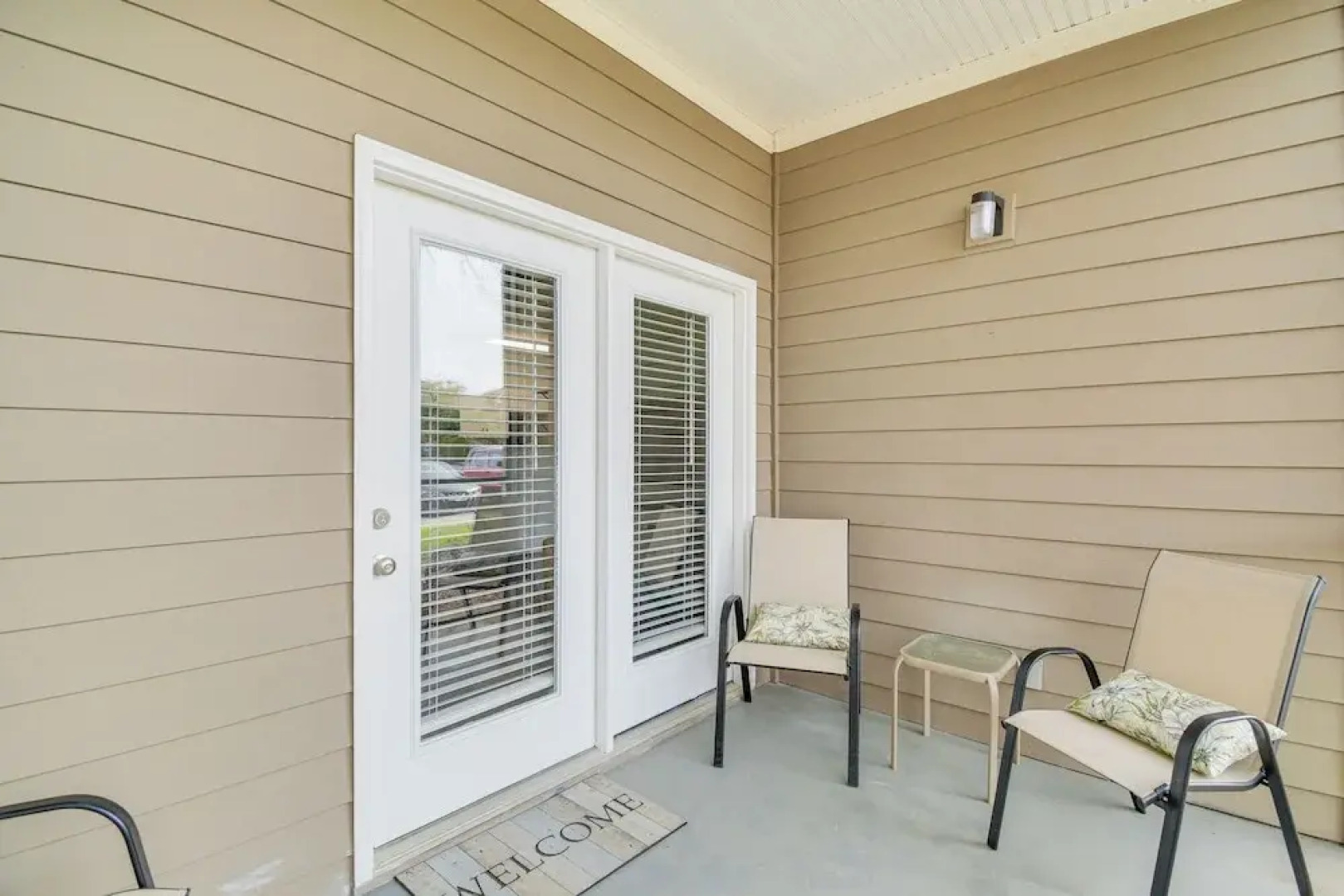 Foley Condo w/ Pool Access: 10 Mi to Gulf Shores!