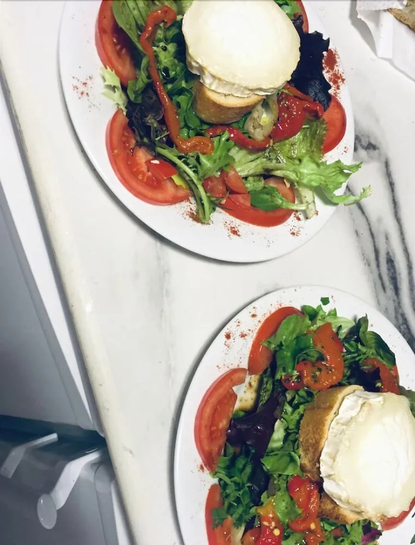 The Resid For Calixte