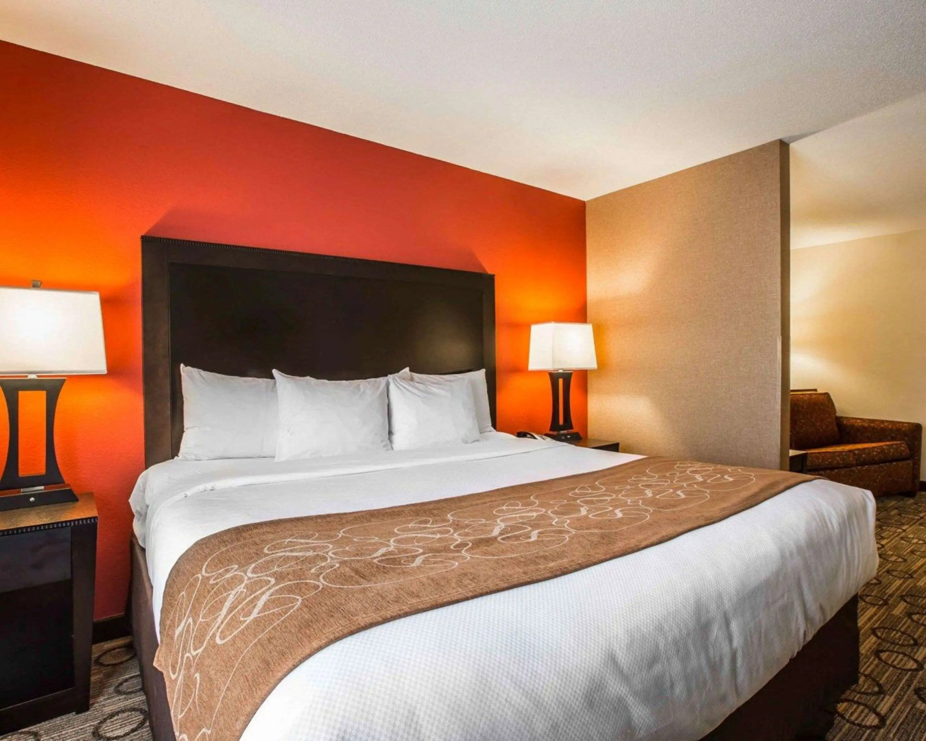 Comfort Suites At WestGate Mall