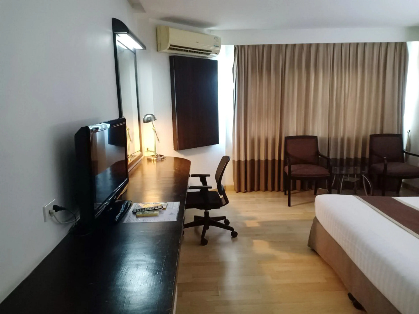 V Verve Service Apartment Hotel