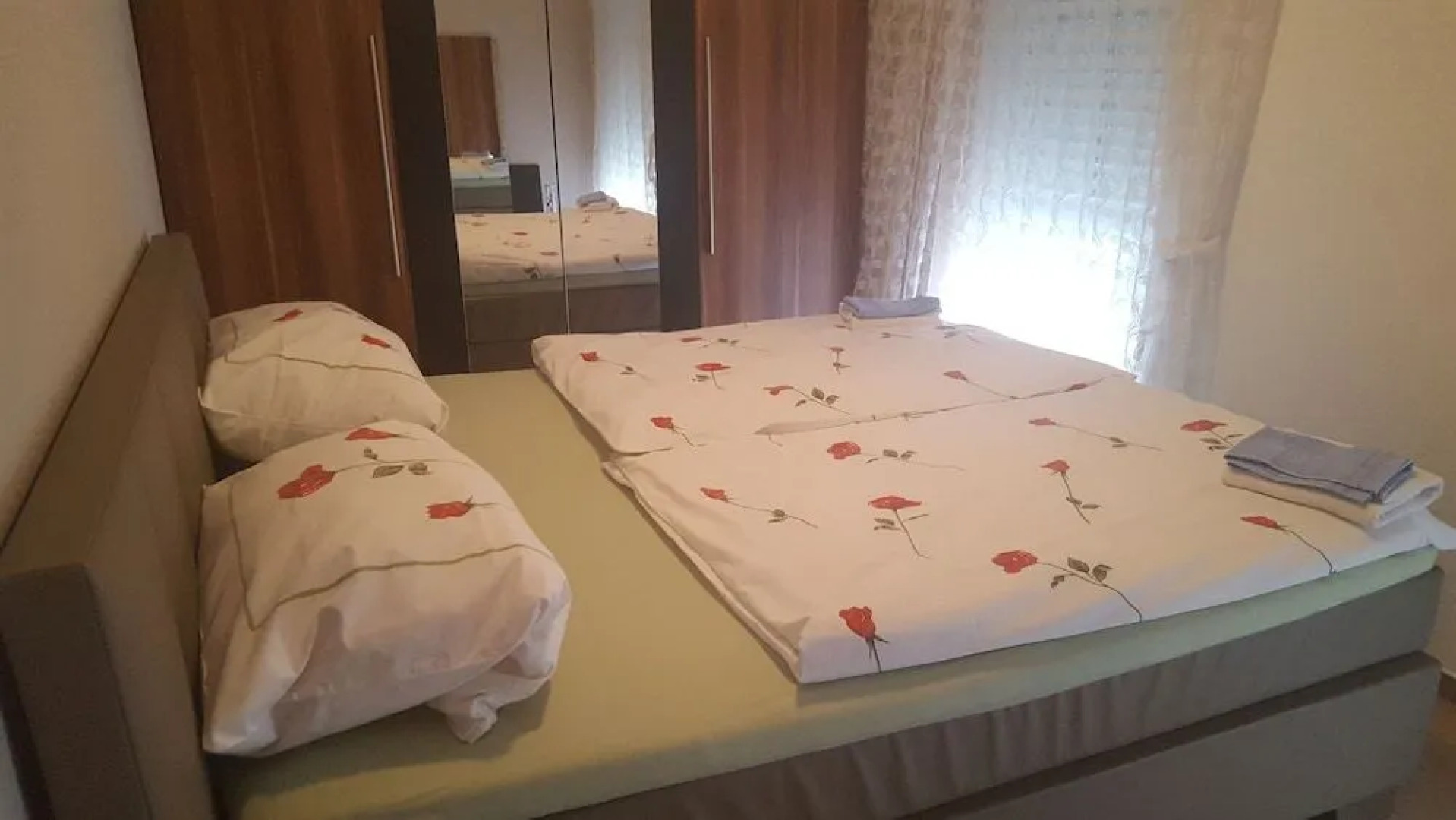 Outletcity Ferienwohnung Wohnung 1 - 2