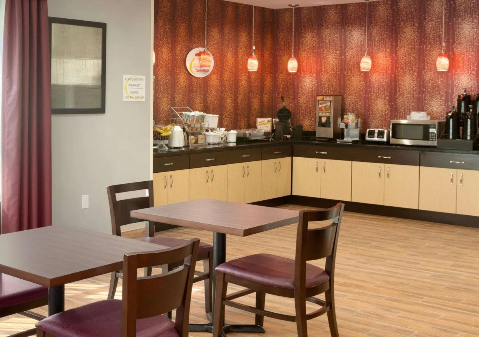 Super 8 by Wyndham Carrizo Springs