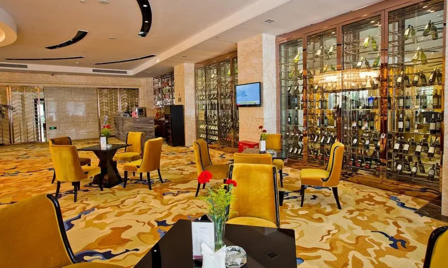 Yichang Jinshi Hotel