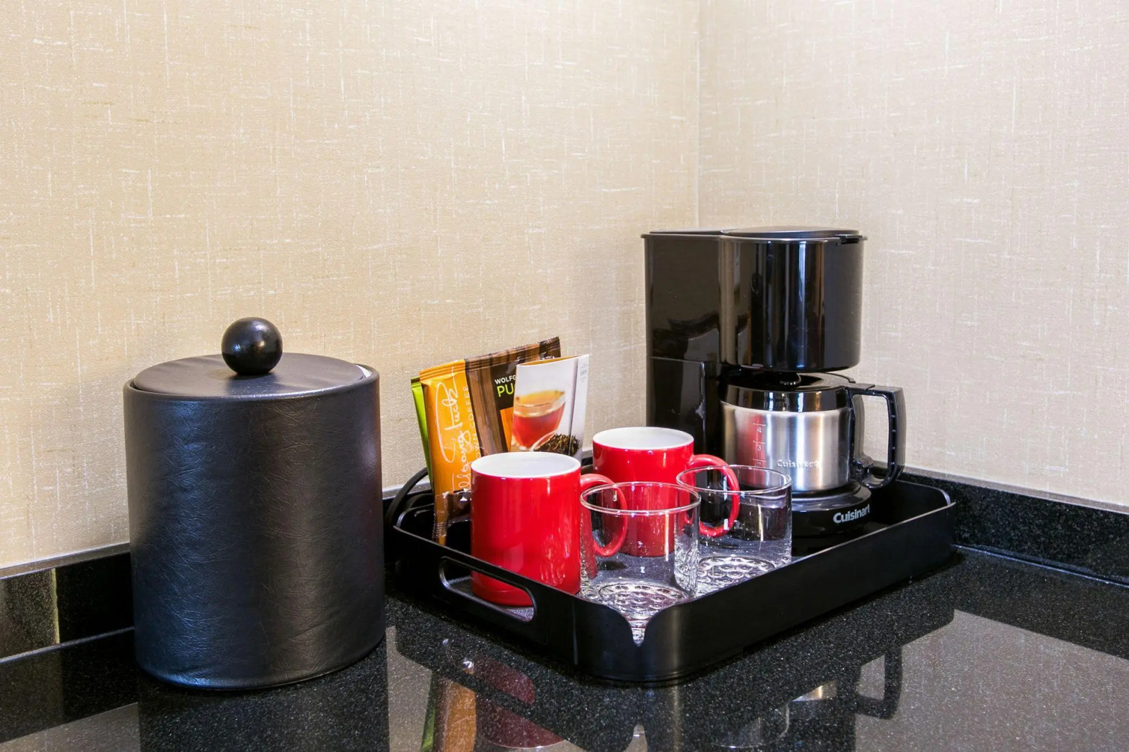 Cambria Suites Indianapolis Airport
