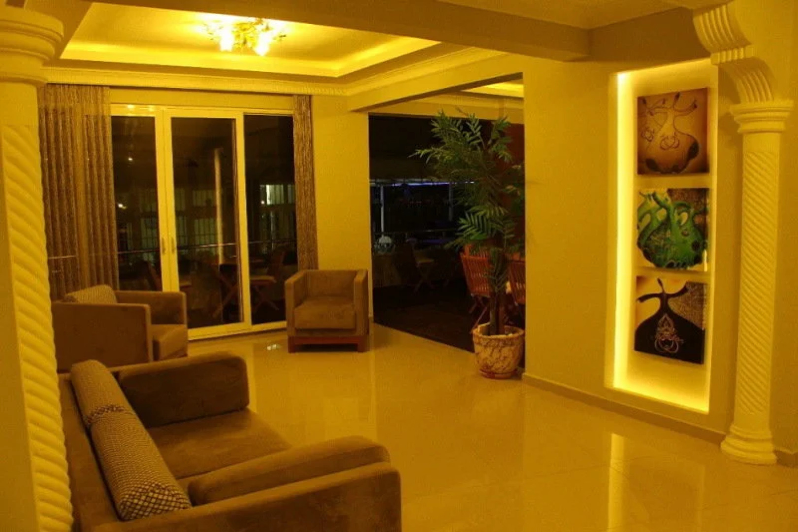 Corner Boutique Hotel