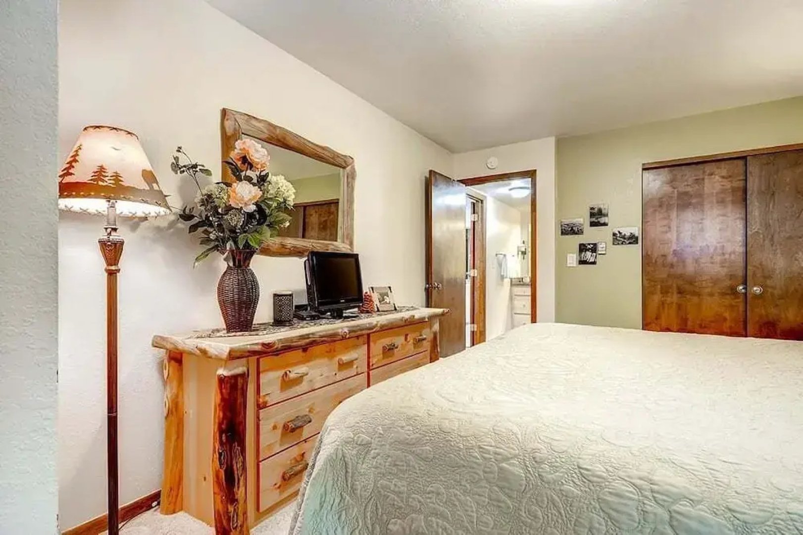 Park Place 101c 2 Bedroom Condo by RedAwning