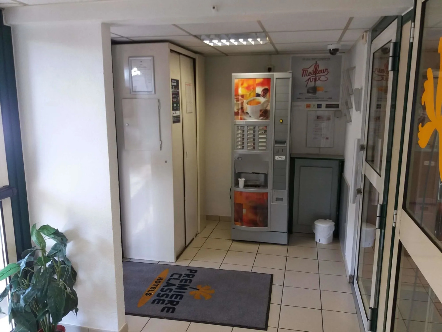 Première Classe Lille Sud - Henin Beaumont