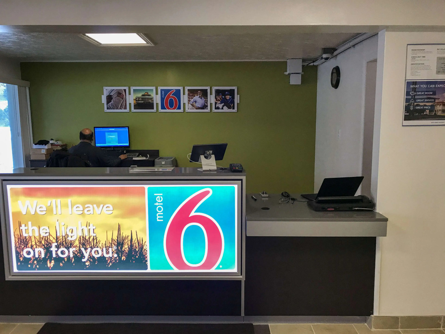 Motel 6 North Olmsted, OH - Cleveland