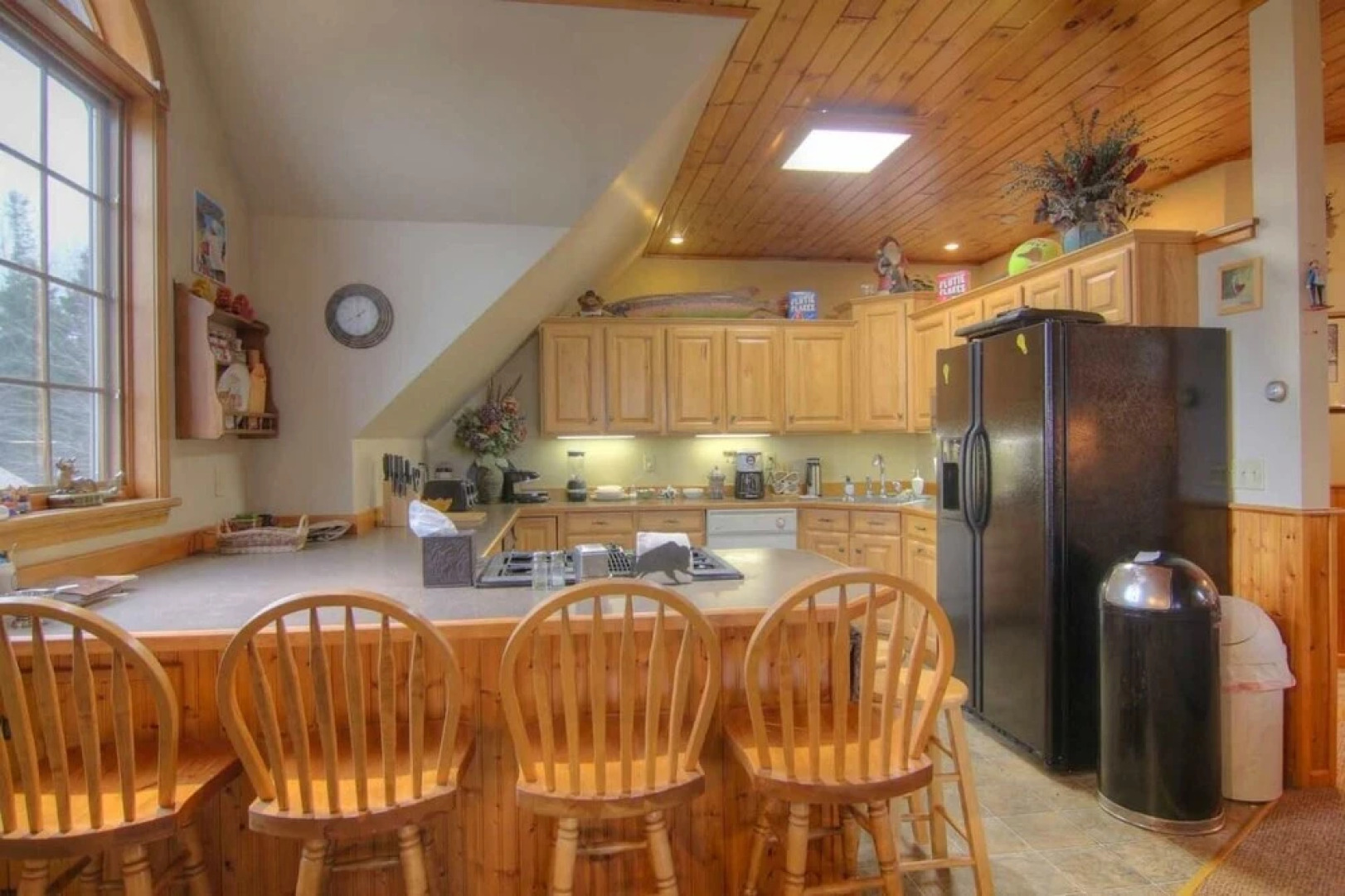 Hillside 5 Bedroom Home