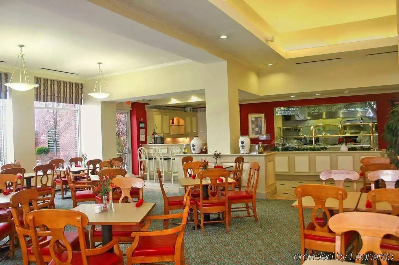 Hilton Garden Inn Detroit Metro Airport