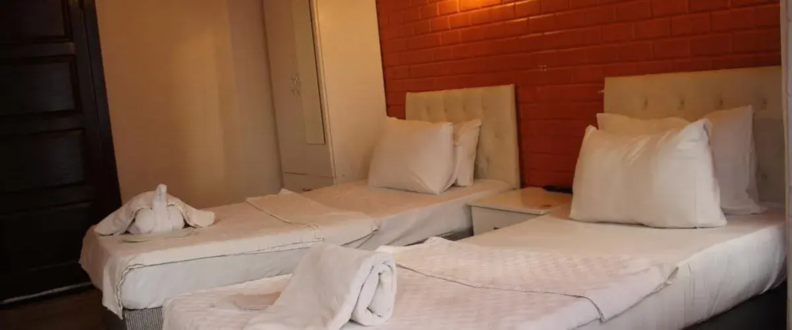 Taksim BrickTown Suite