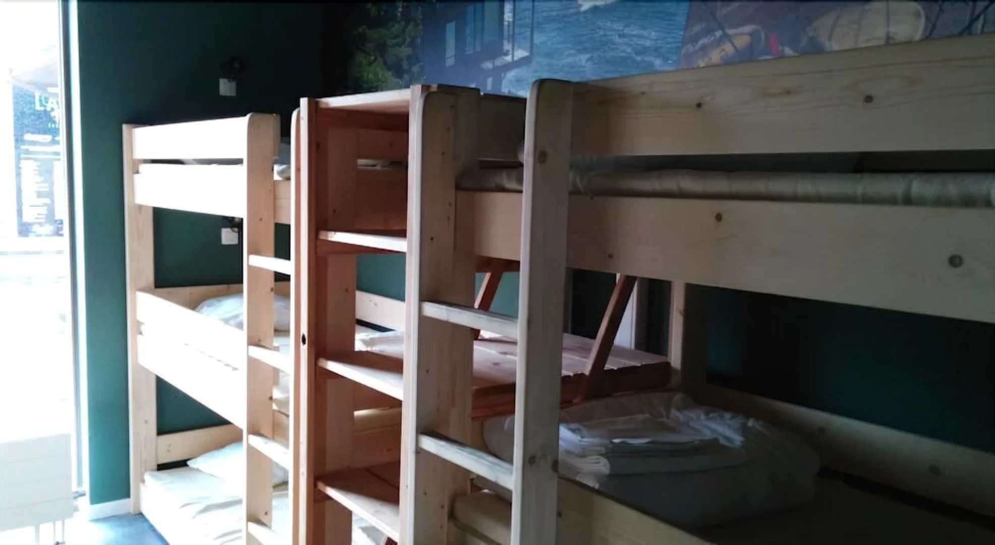 Lakeside Paradise Sleep Inn Hostel