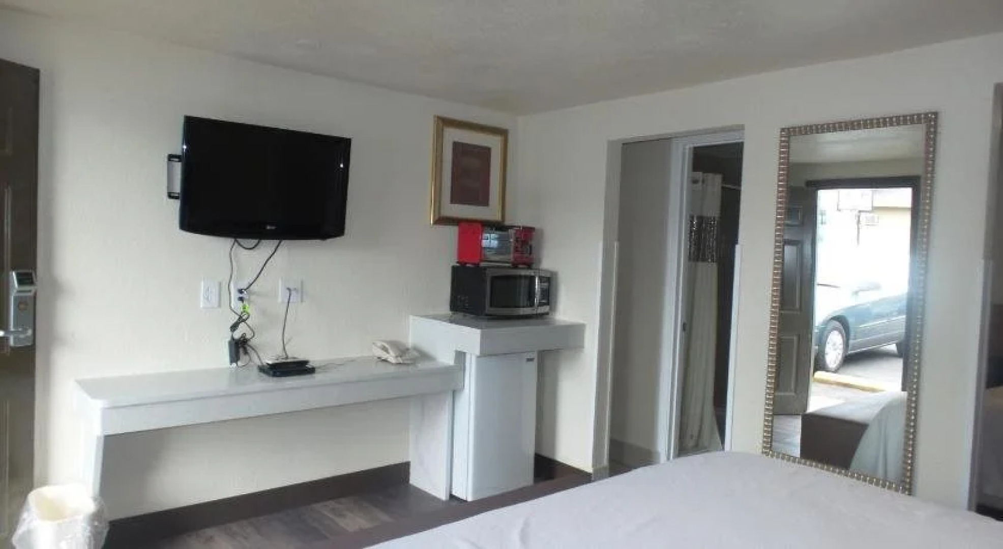 Del Rancho Motel By Townhouse Portland OR Hwy 205