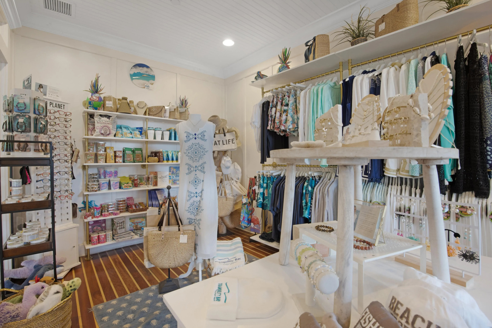 Tranquility Bay Beachfront Hotel and Resort