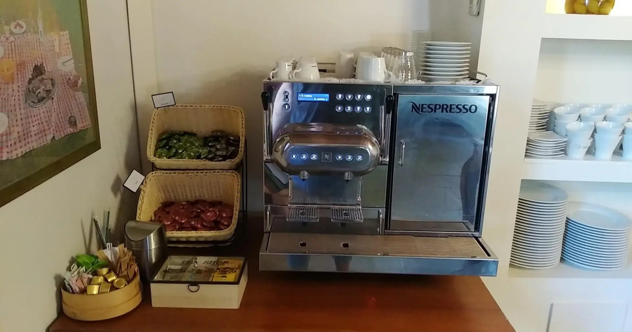 The Varos Residences Hotel