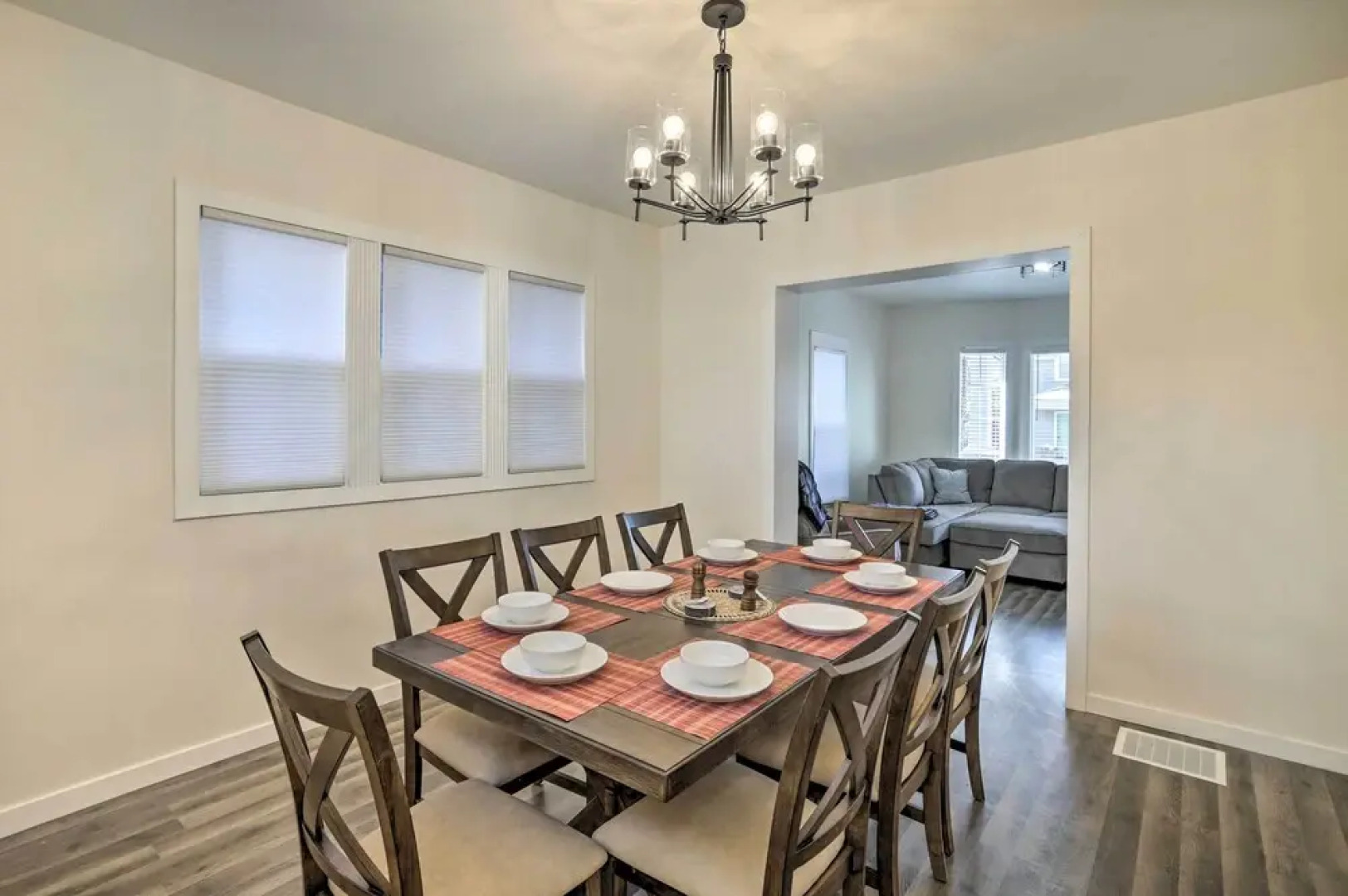 Pet-friendly Home Rental Near Notre Dame!