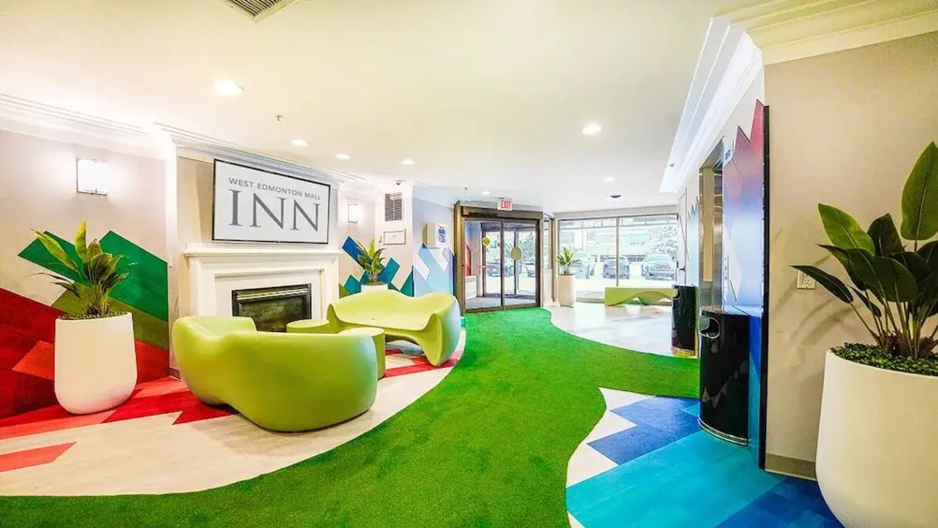 West Edmonton Mall Inn