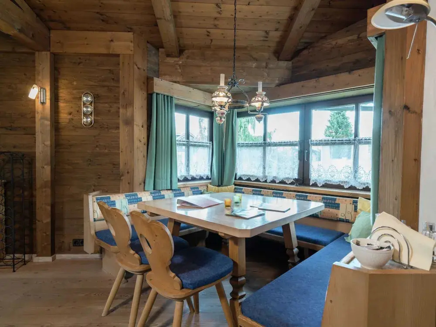 Spacious Apartment near Ski Area in Niedernsill