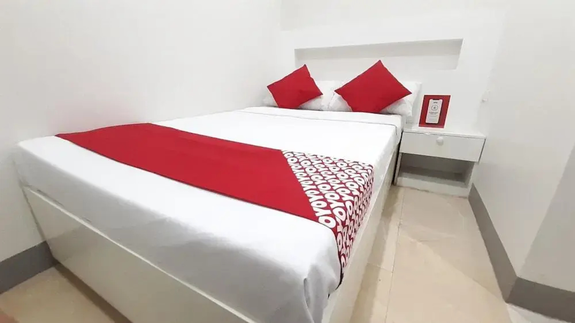 Jrja Hotel by OYO Rooms