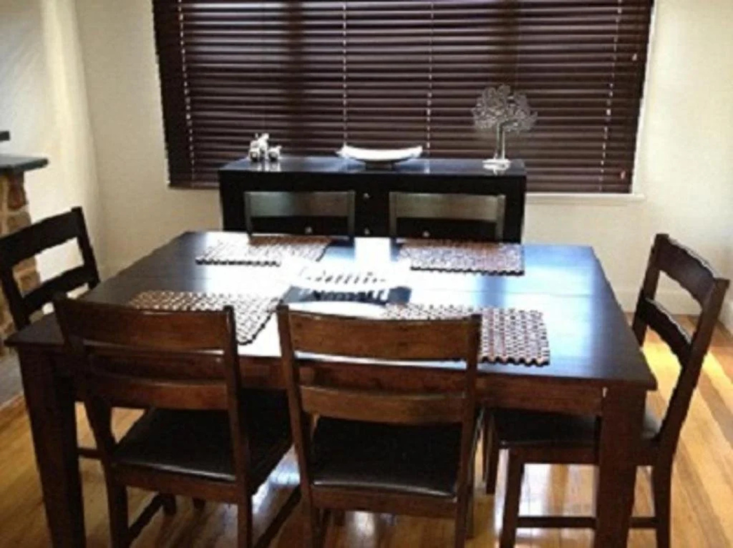 Ploughmans On Wallis, Horsham