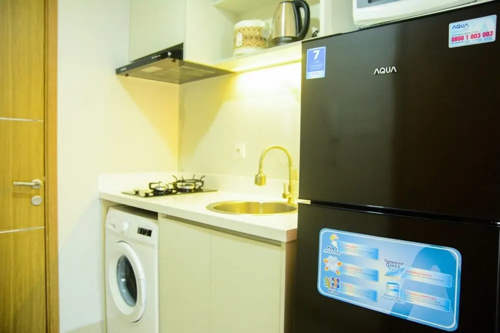 Mahogany Suites Studio Room The Oasis Apartment Cikarang