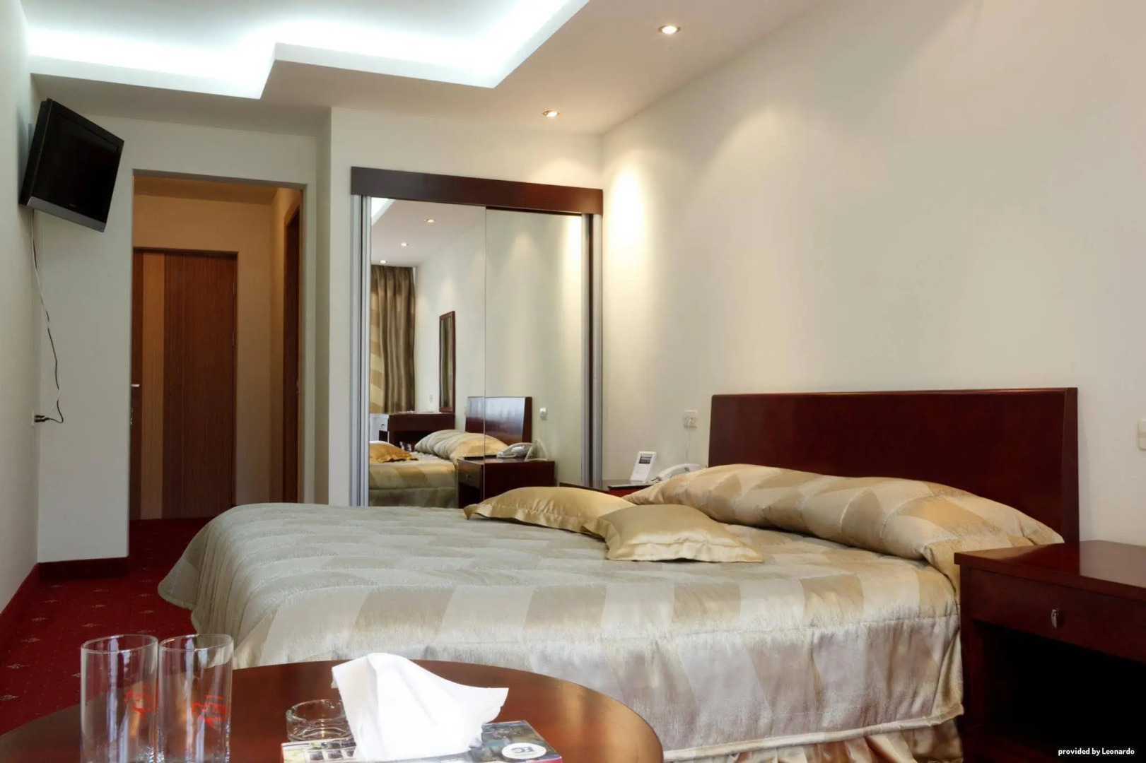 Бест Вестерн Агверан Отель