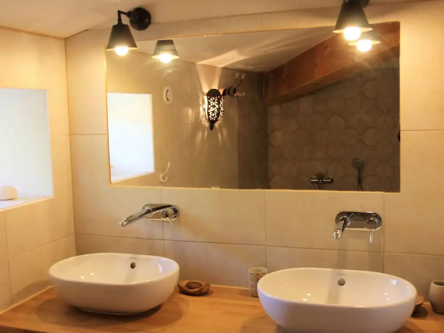 Modern Villa in La Motte with Swimming Pool