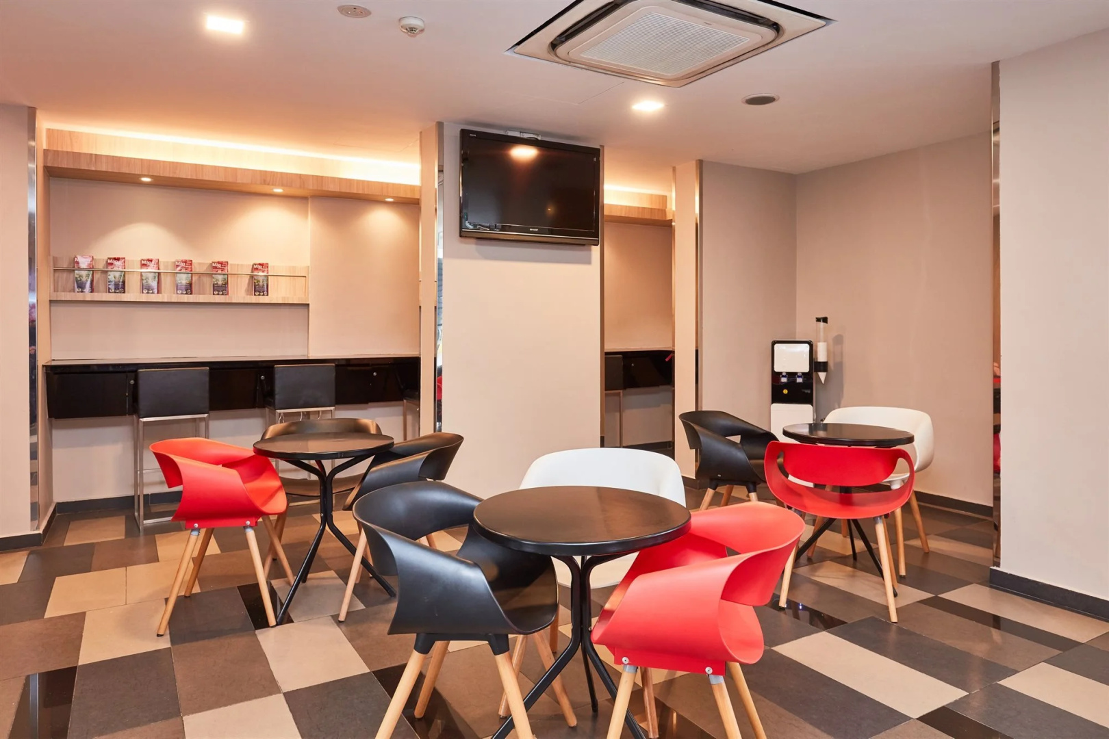 ibis budget Singapore Ruby
